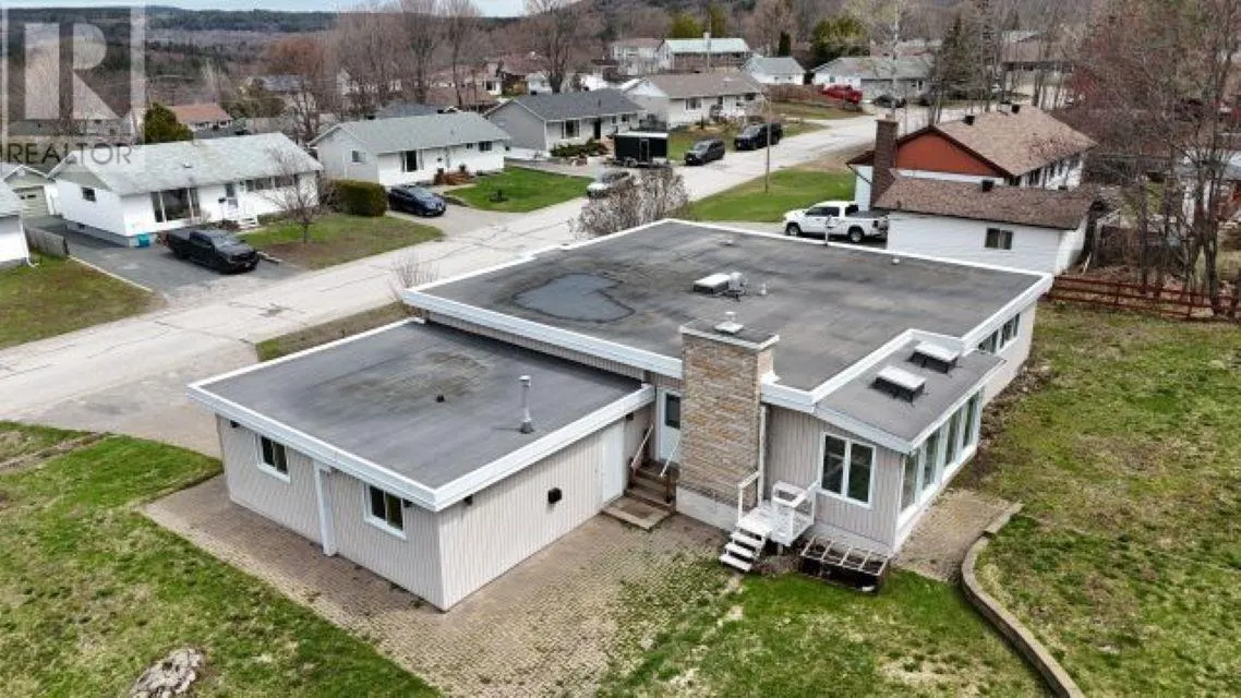 25 Gillanders RD