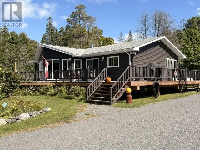 2032 20th Side RD