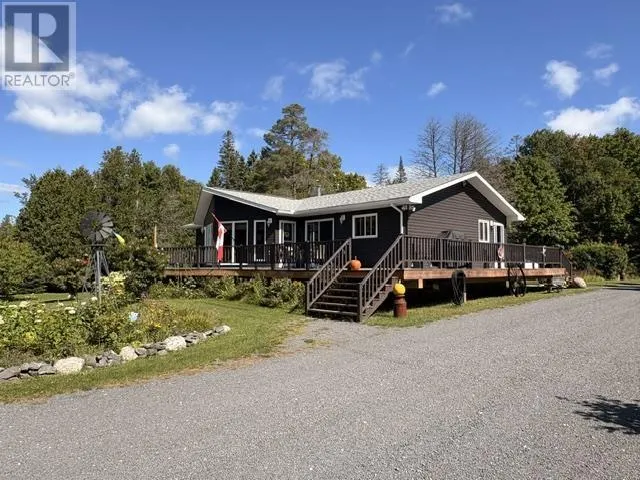 2032 20th Side RD