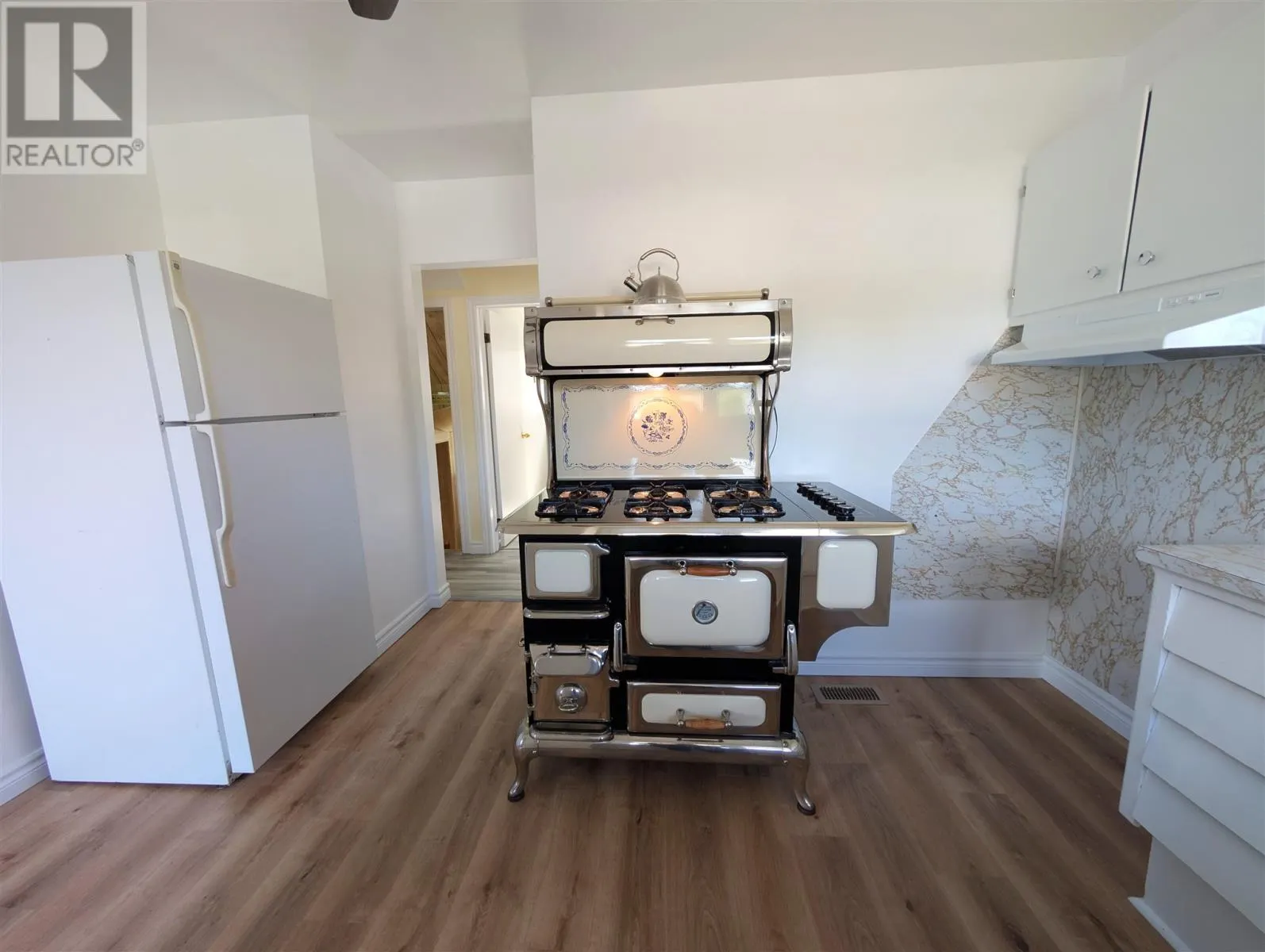 20 Algom RD