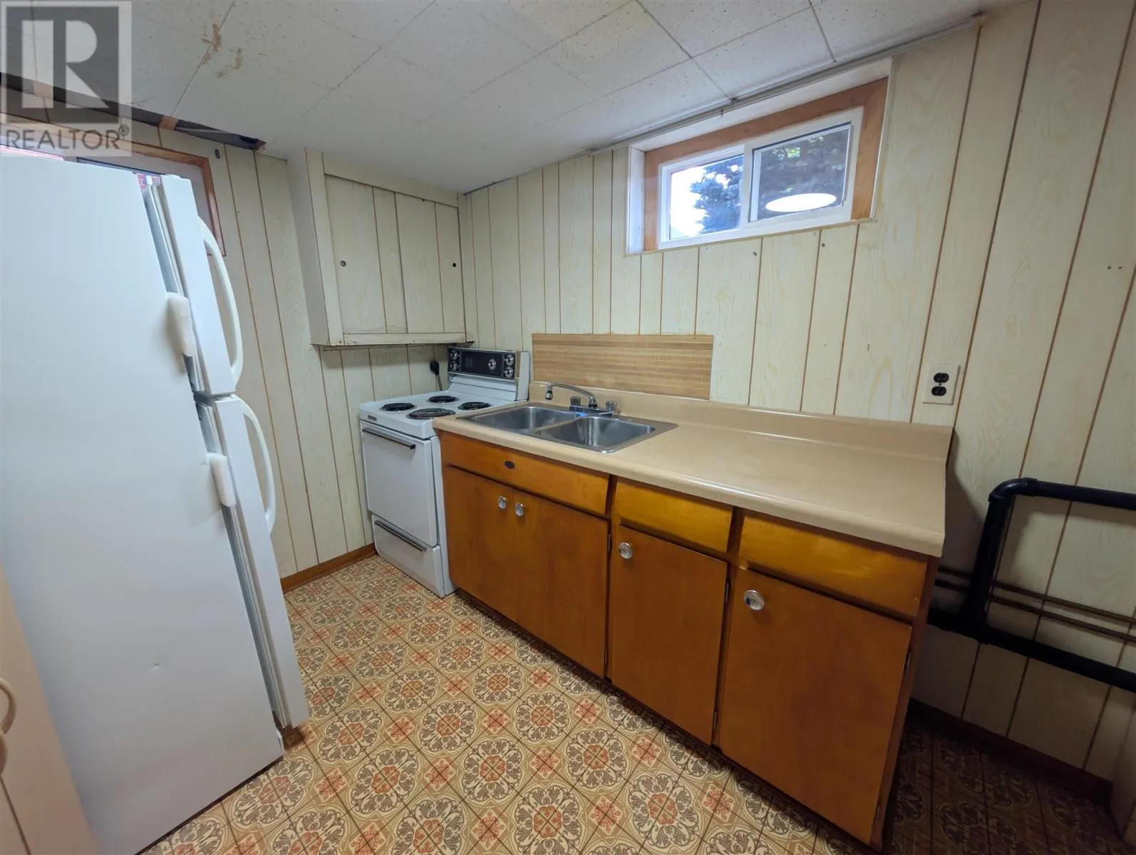 20 Algom RD
