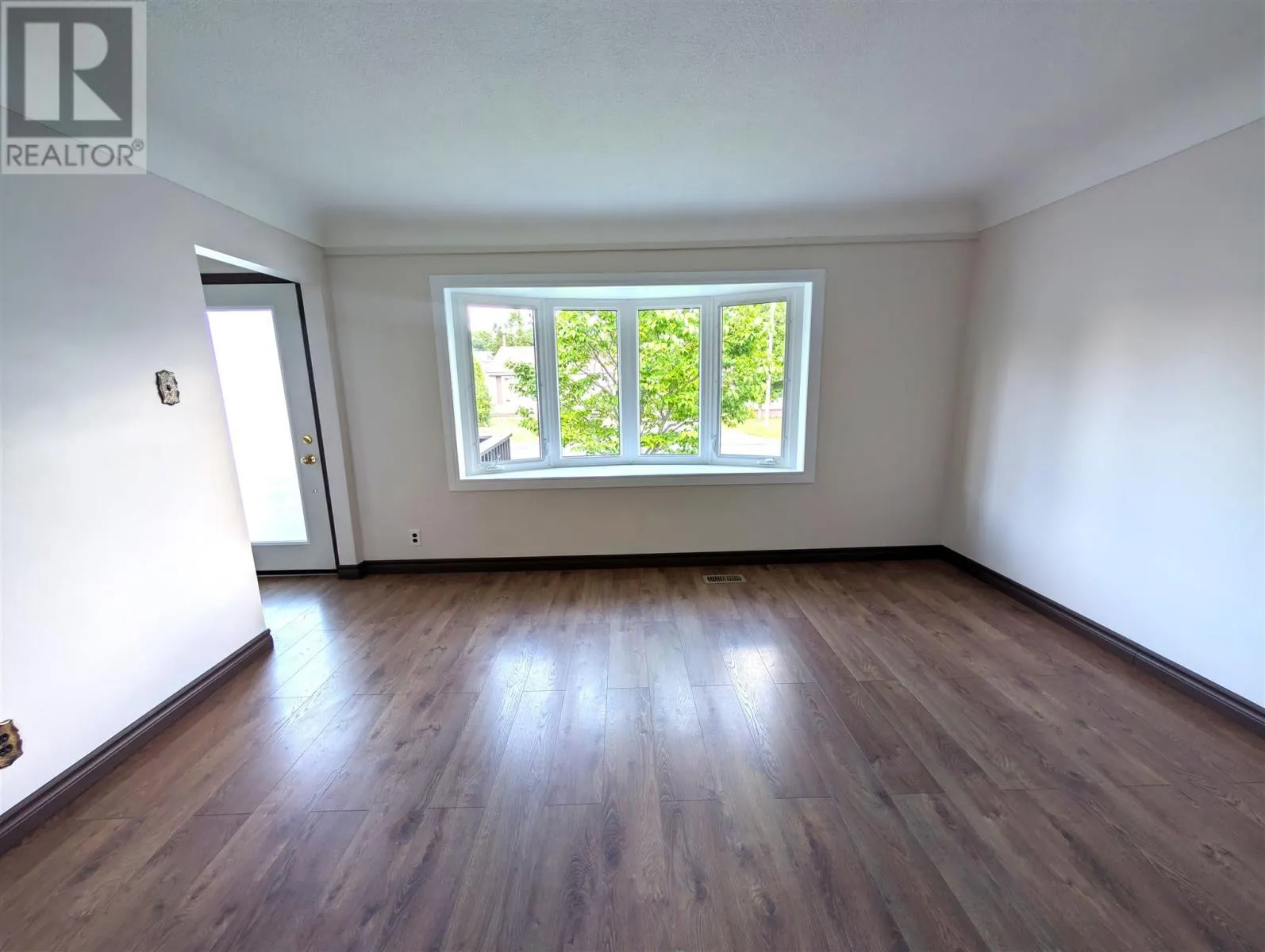 20 Algom RD