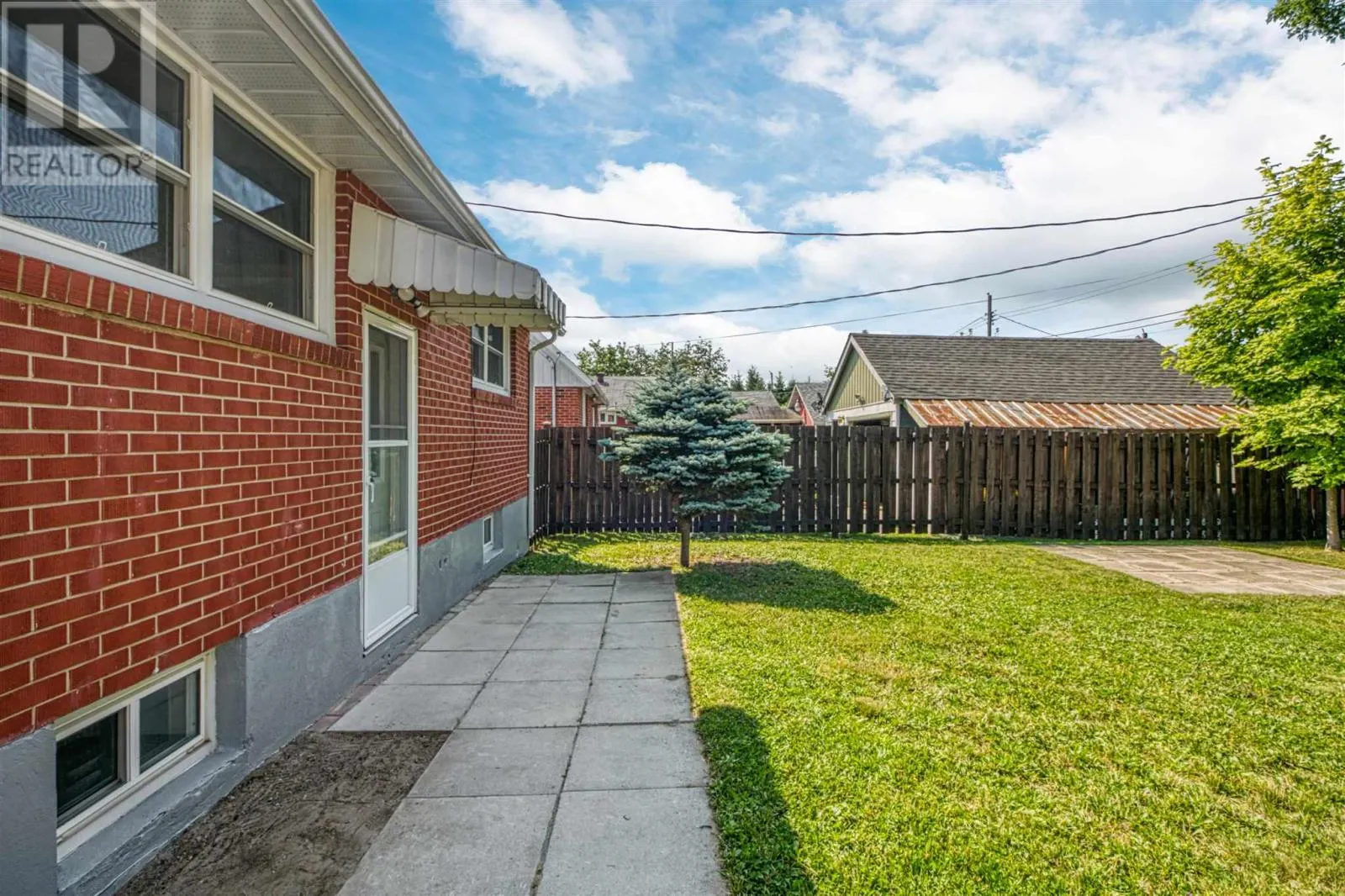 20 Algom RD