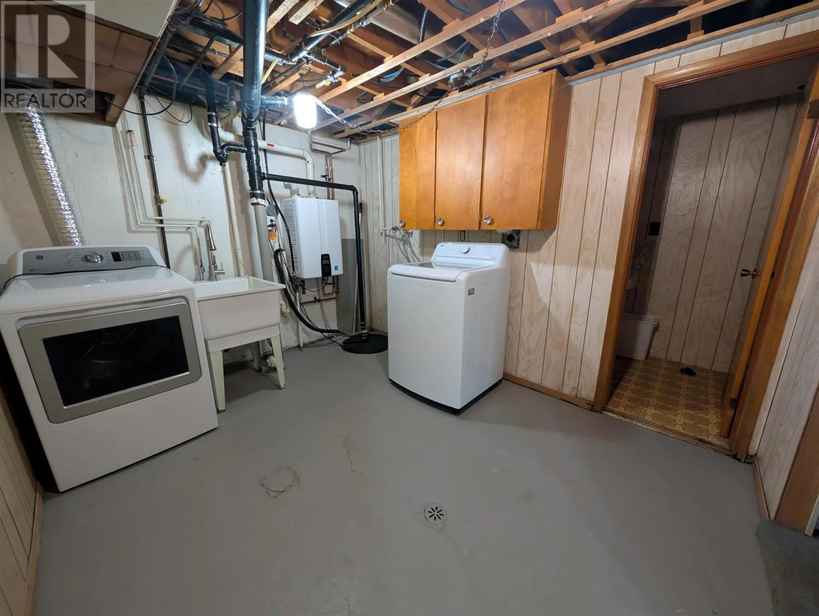 20 Algom RD