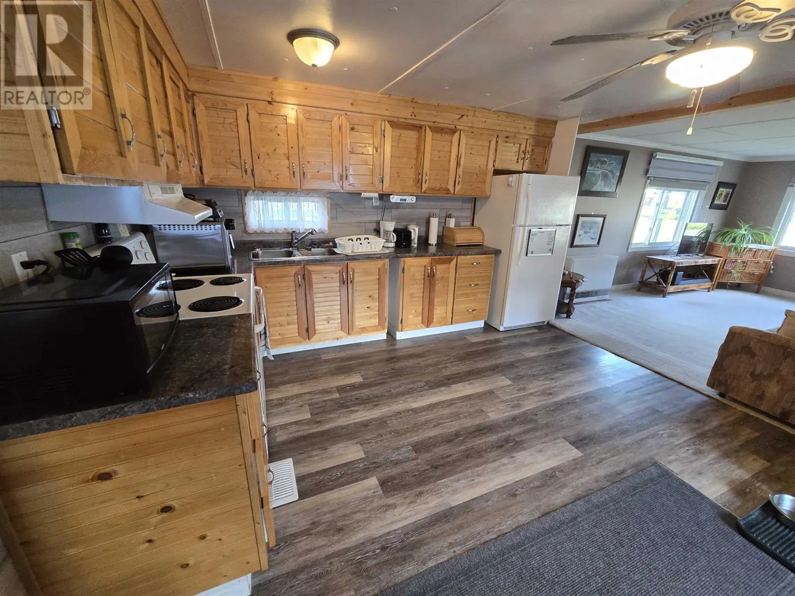73 Westhill RD