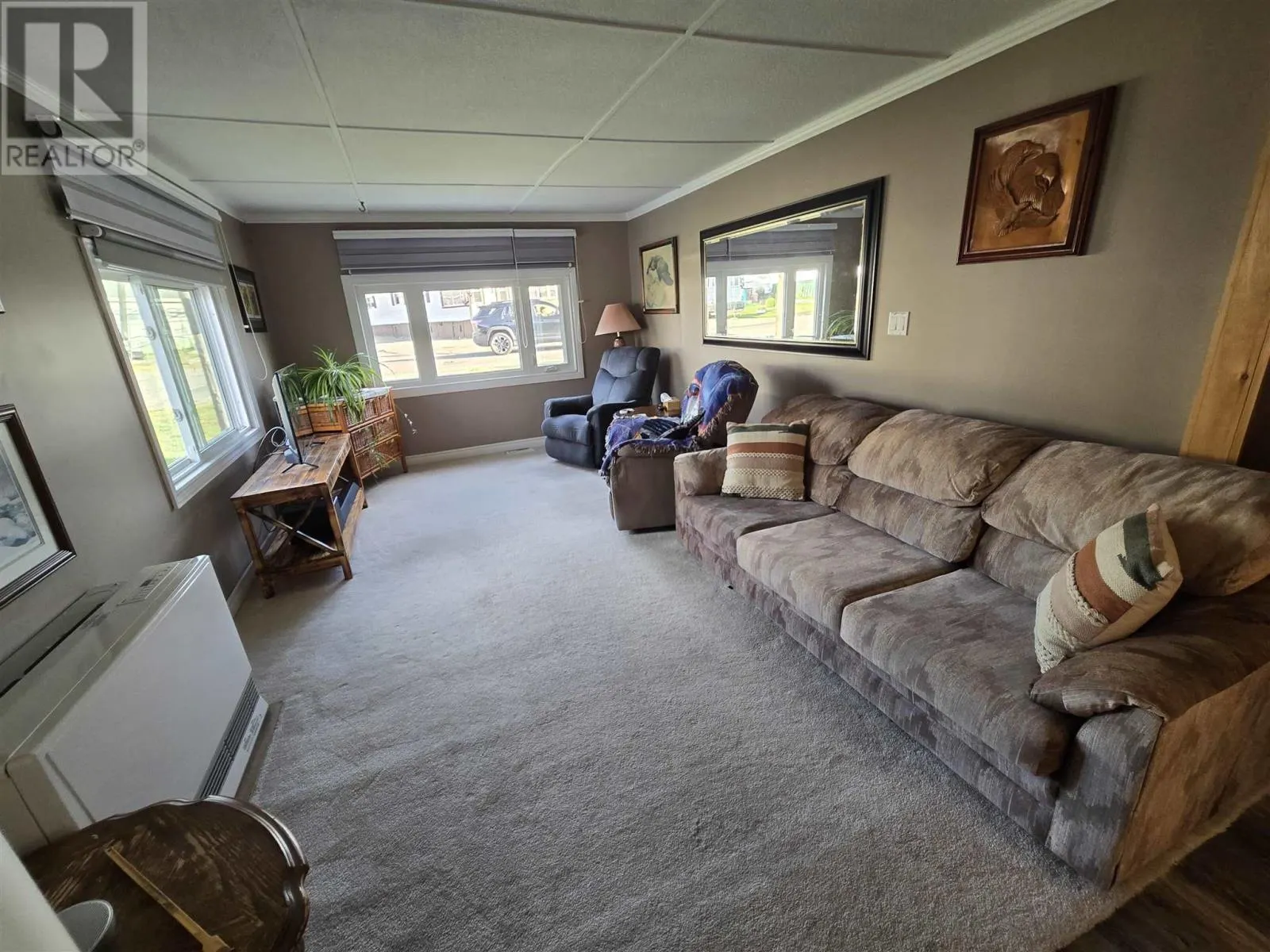 73 Westhill RD