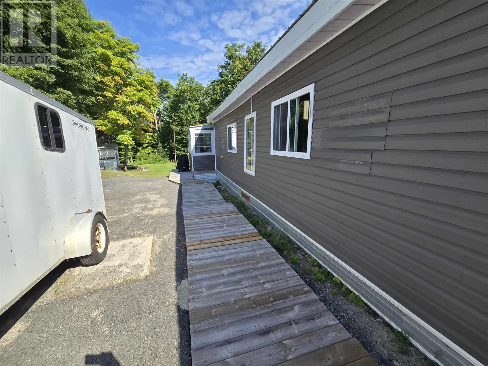 73 Westhill RD
