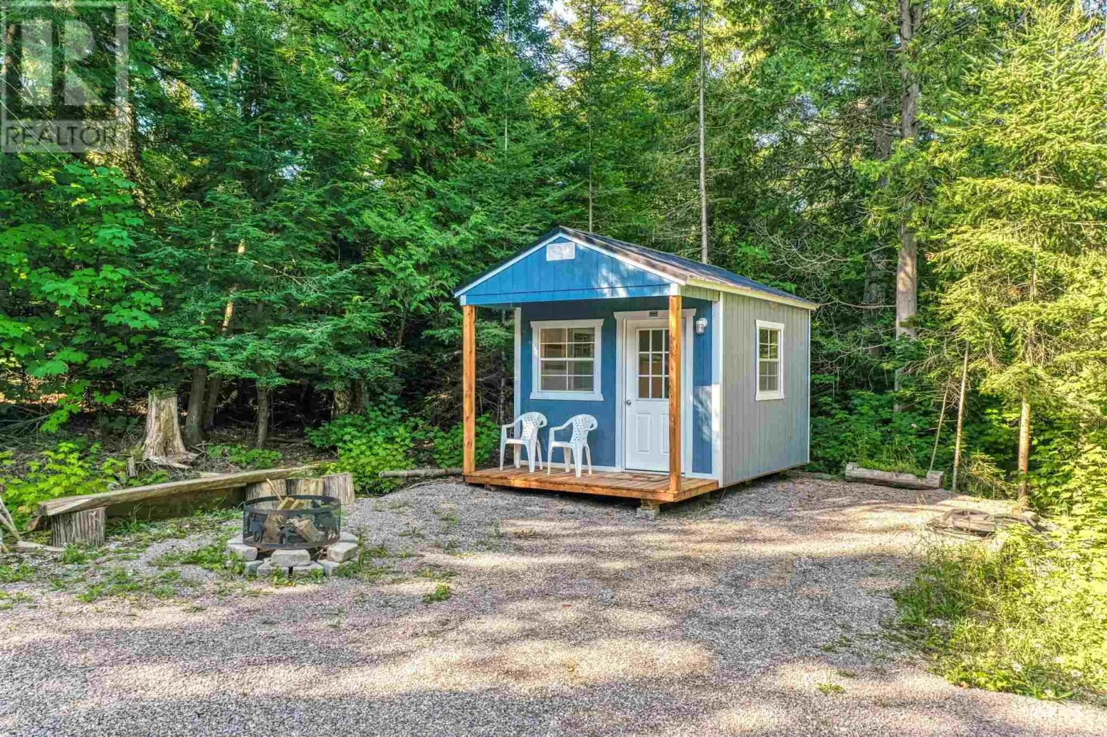 564 Dunlop Shores RD