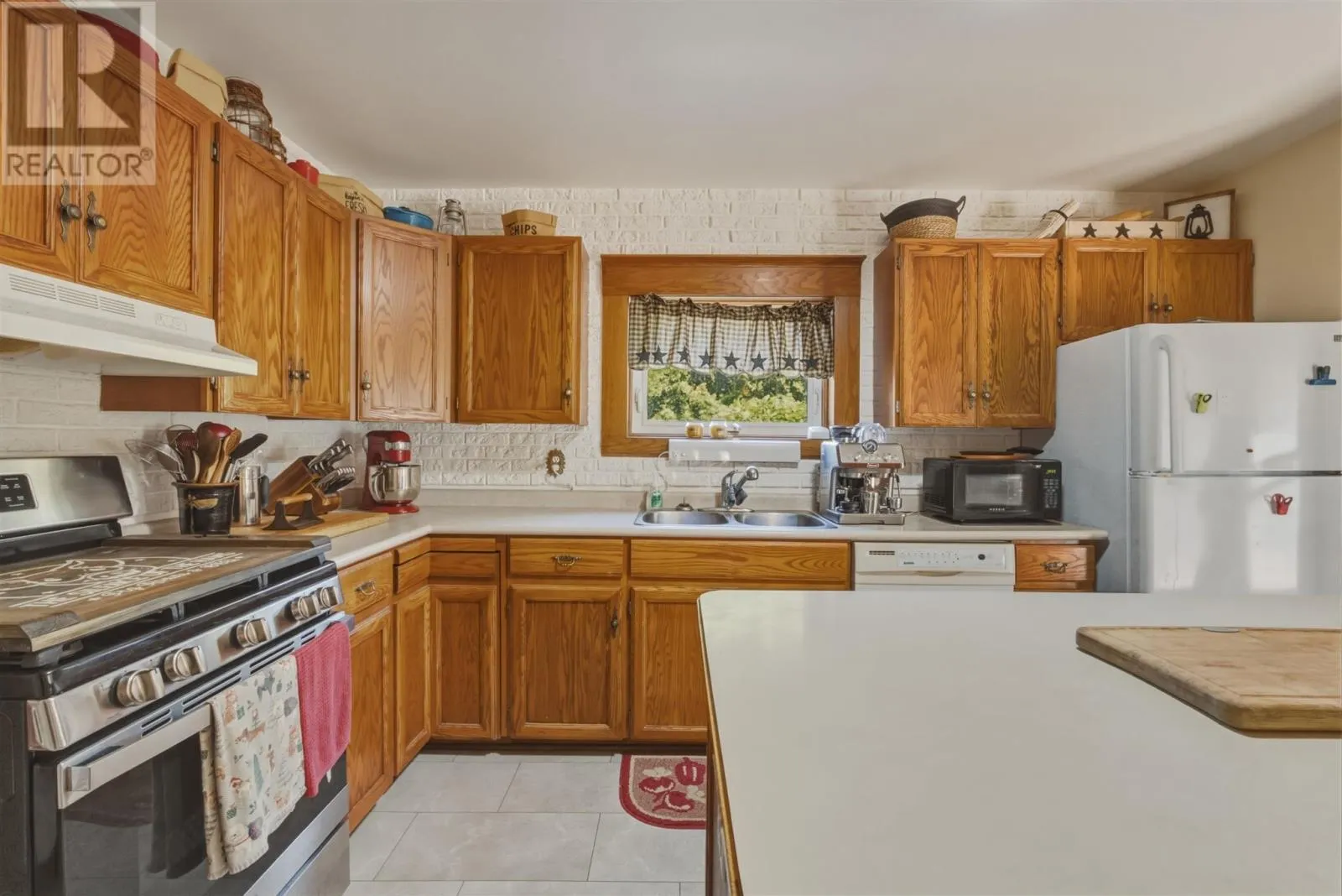 299 River ST