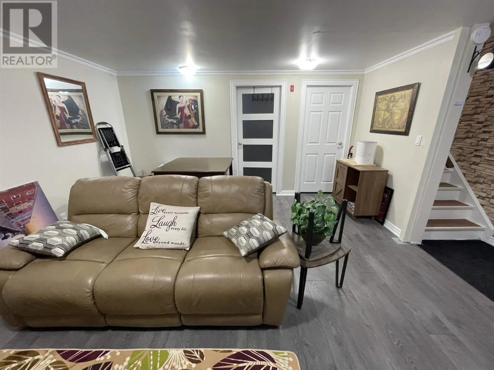 33 Frame CRES