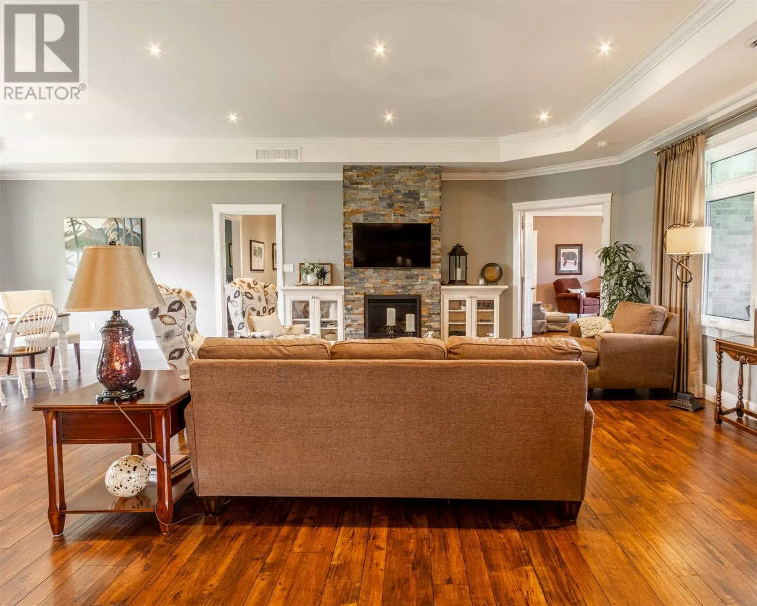 758 Leighs Bay RD