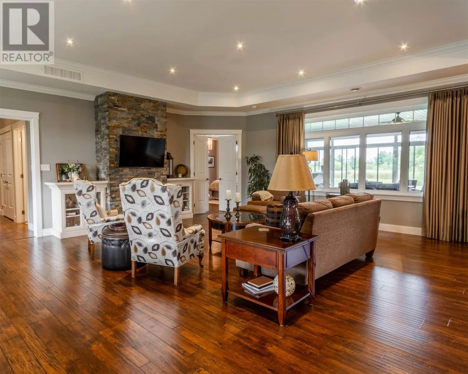 758 Leighs Bay RD