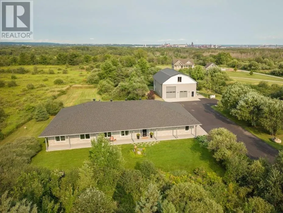 758 Leighs Bay RD