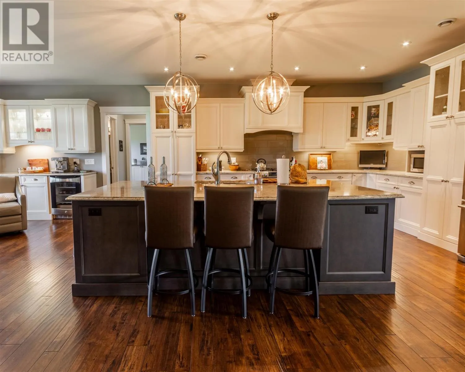 758 Leighs Bay RD