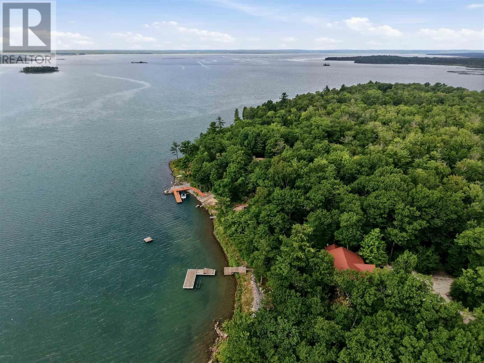 687 Finns Bay RD