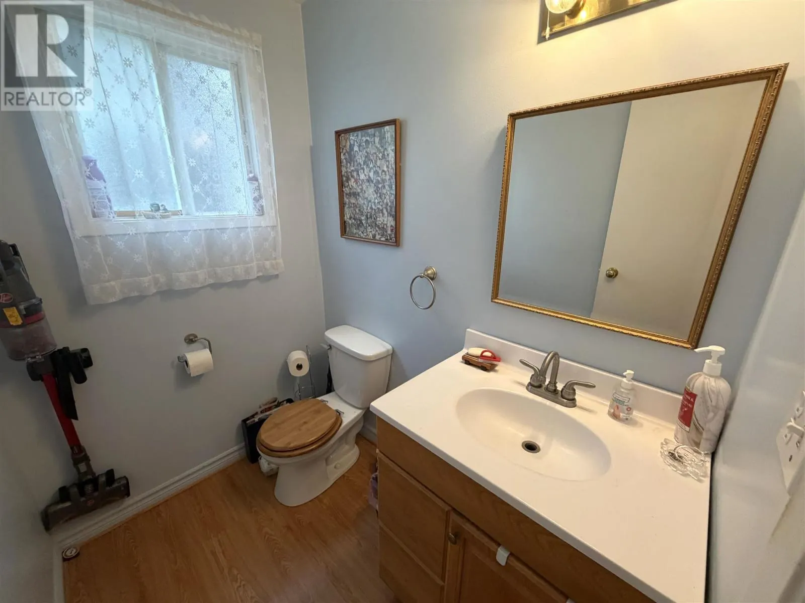 3 Stewart CRES