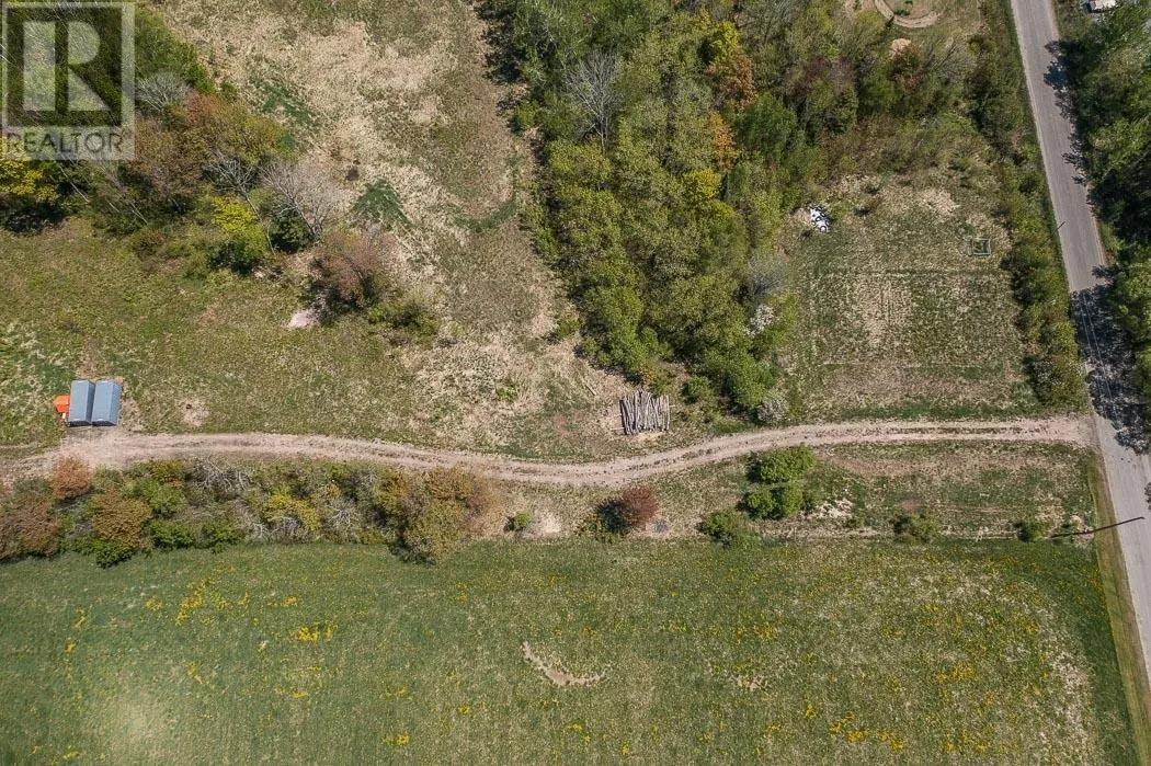76 Calabogie RD|Laird Township