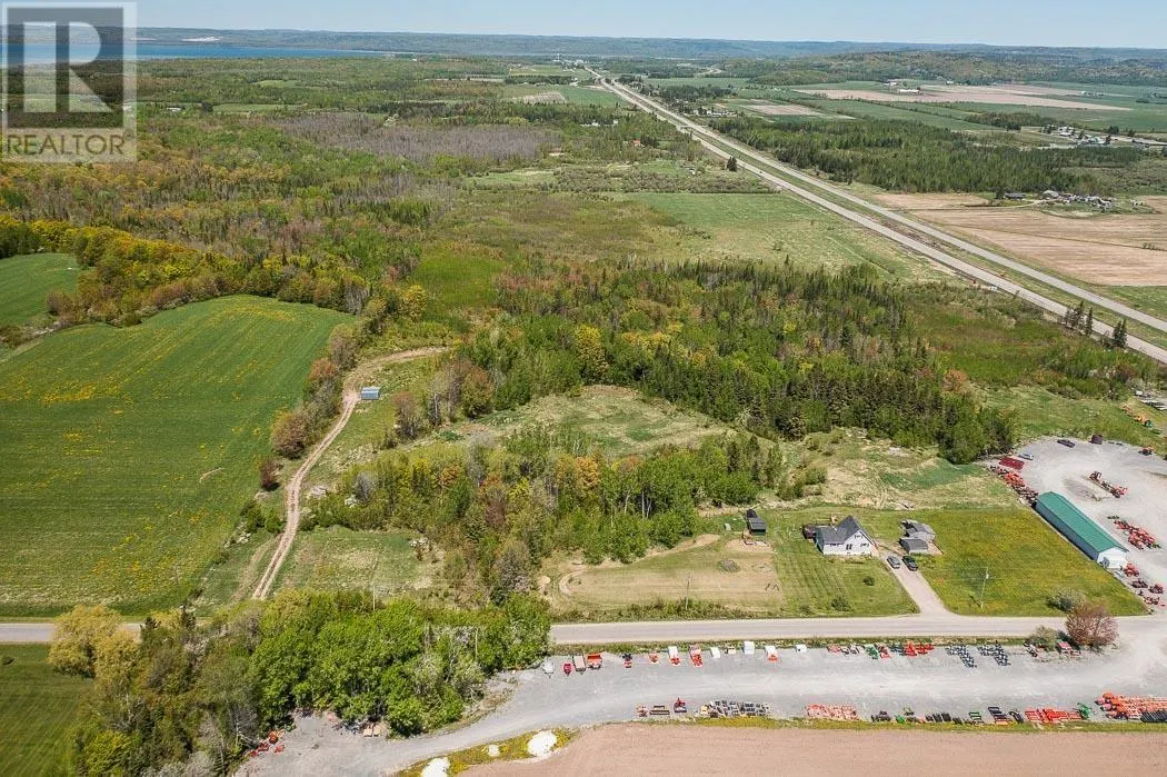 76 Calabogie RD|Laird Township