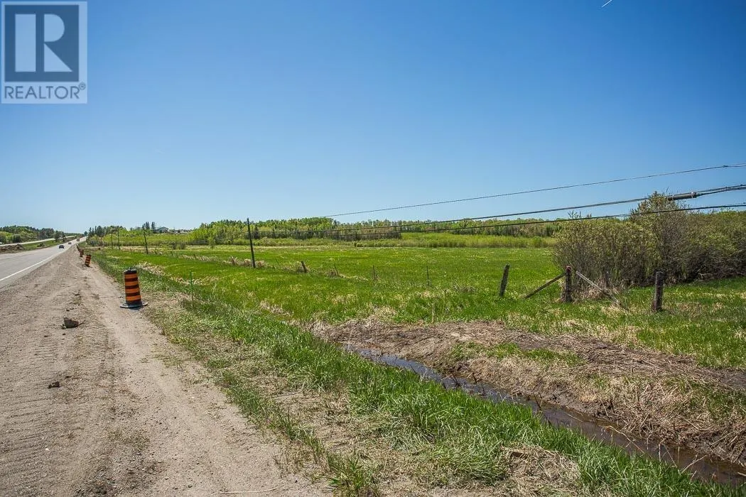 76 Calabogie RD|Laird Township