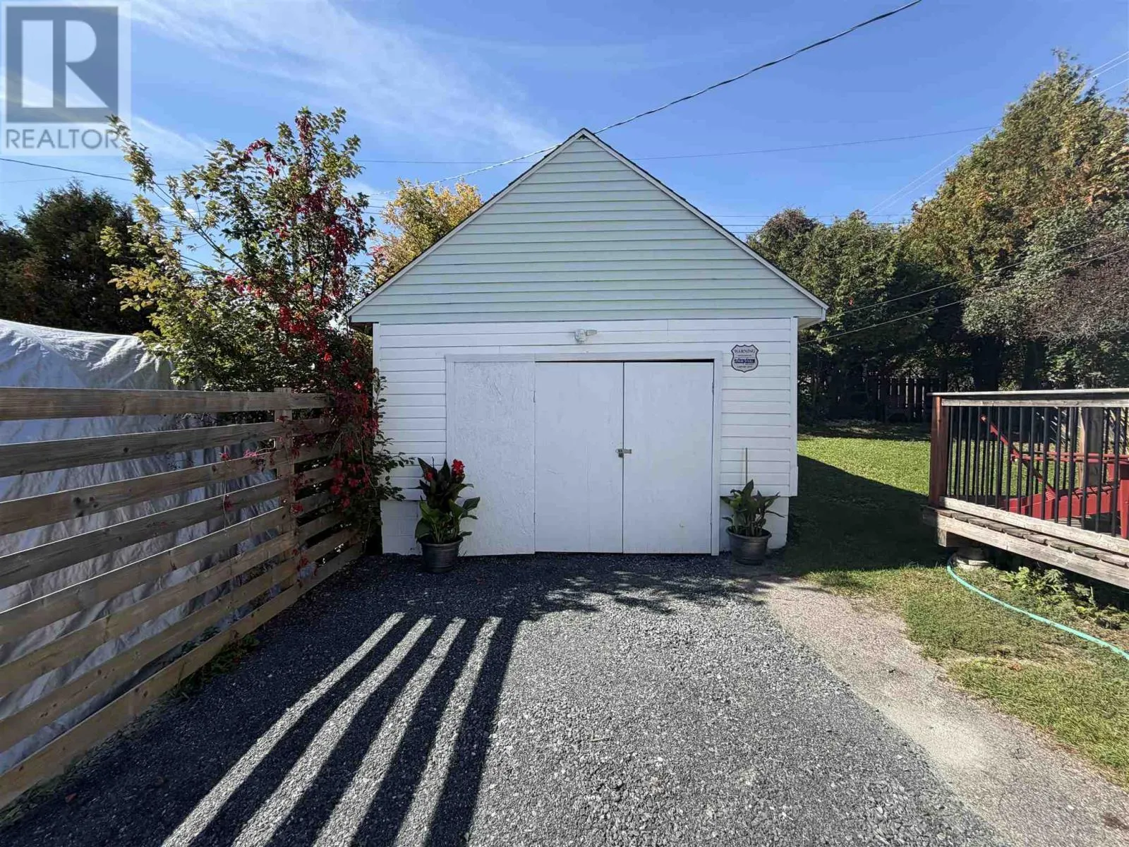 74 Roman AVE