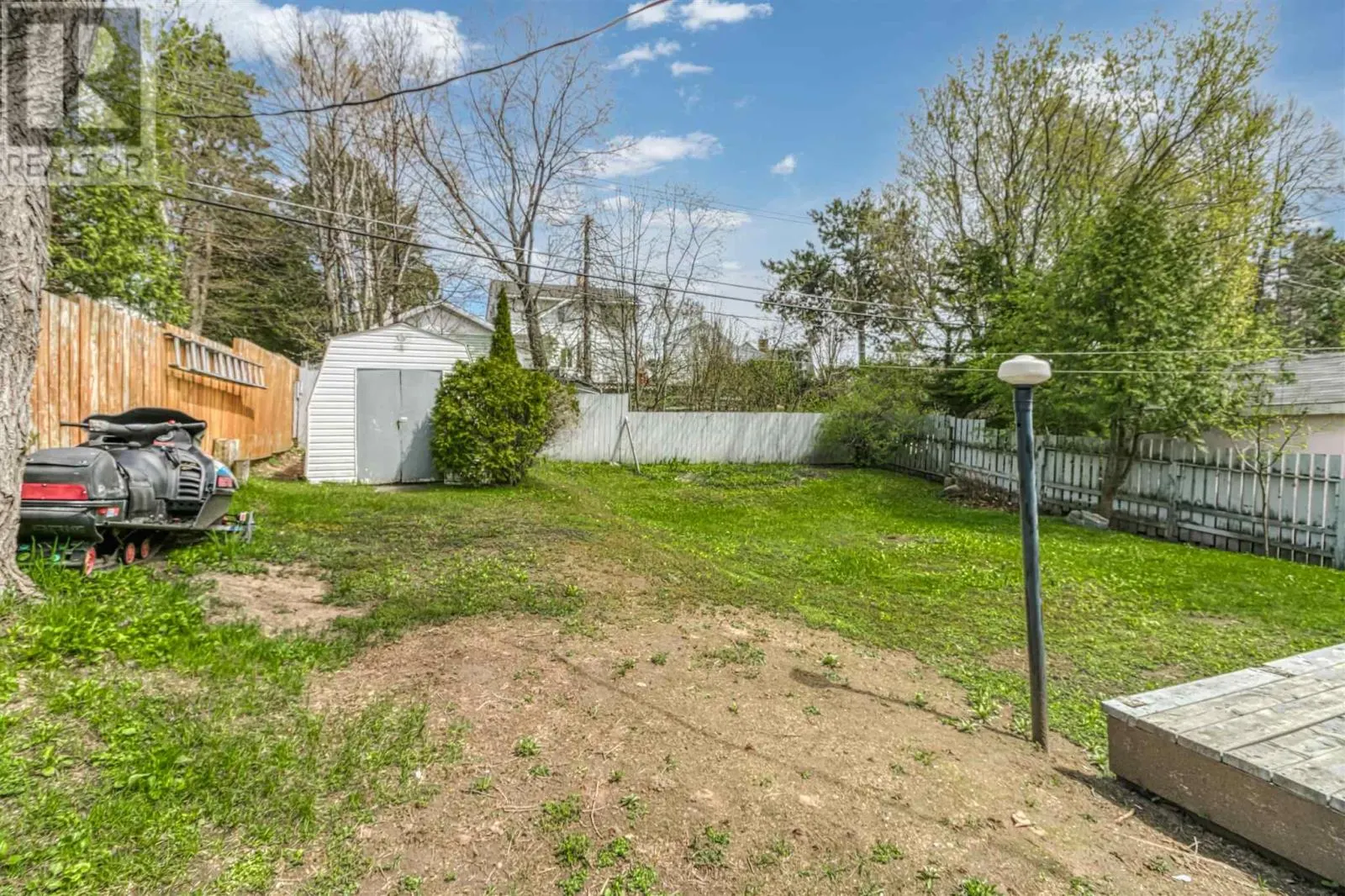 59 Hirshhorn AVE