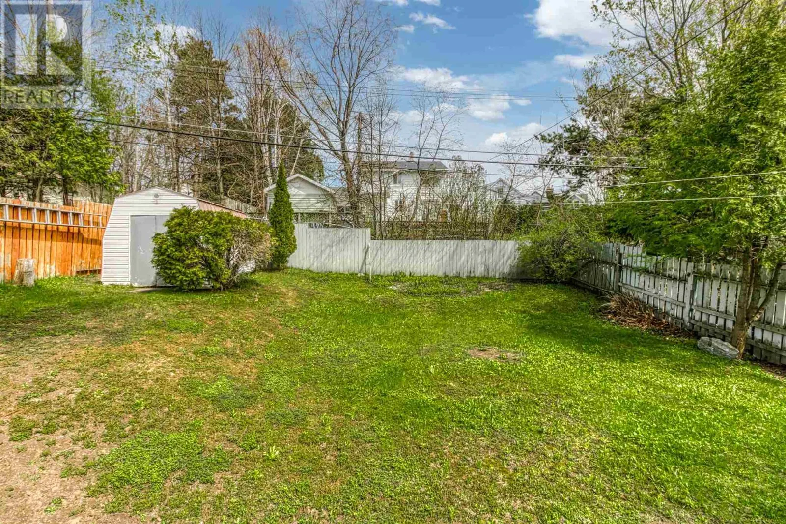 59 Hirshhorn AVE