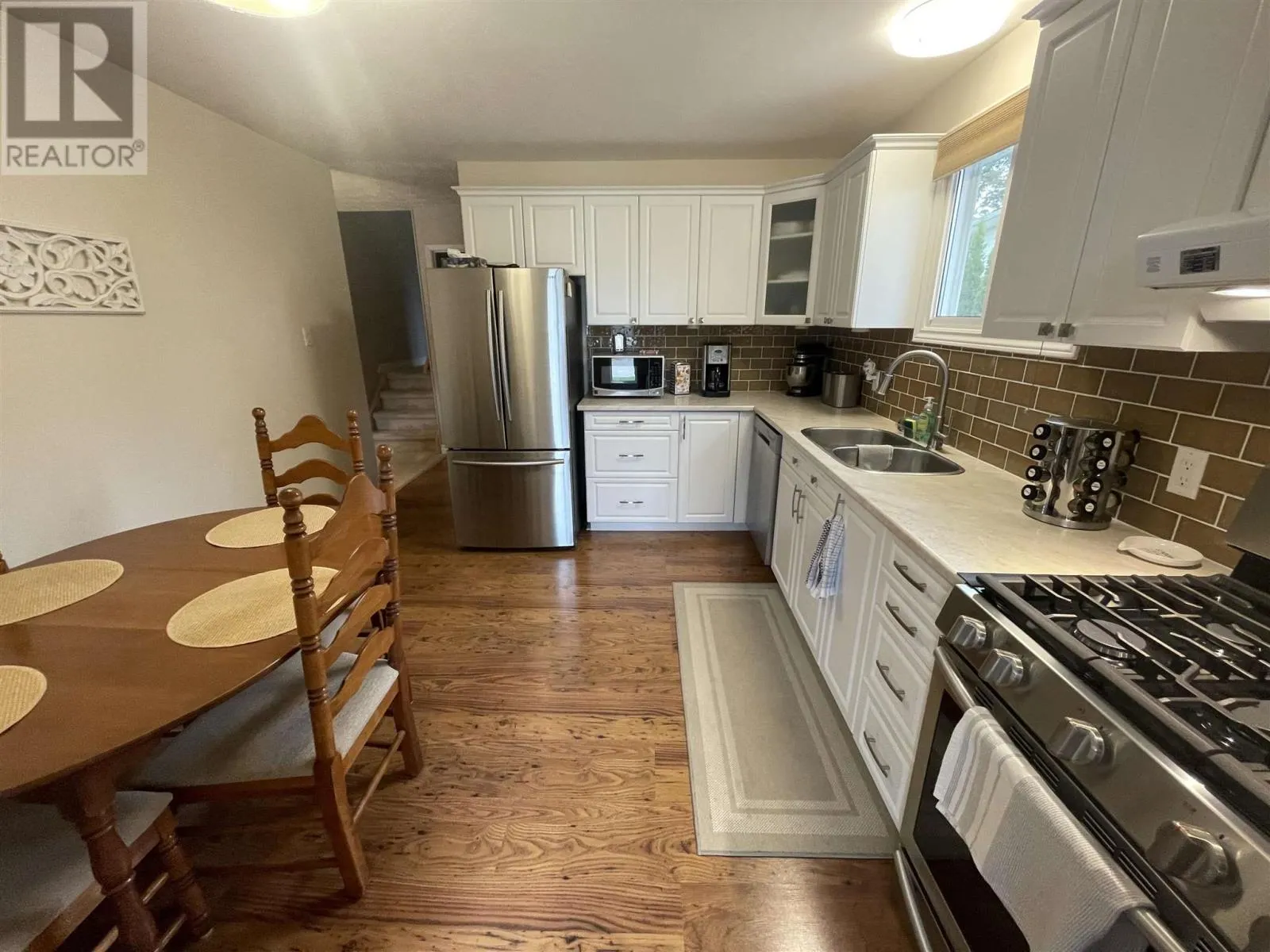 58 Stewart CRES