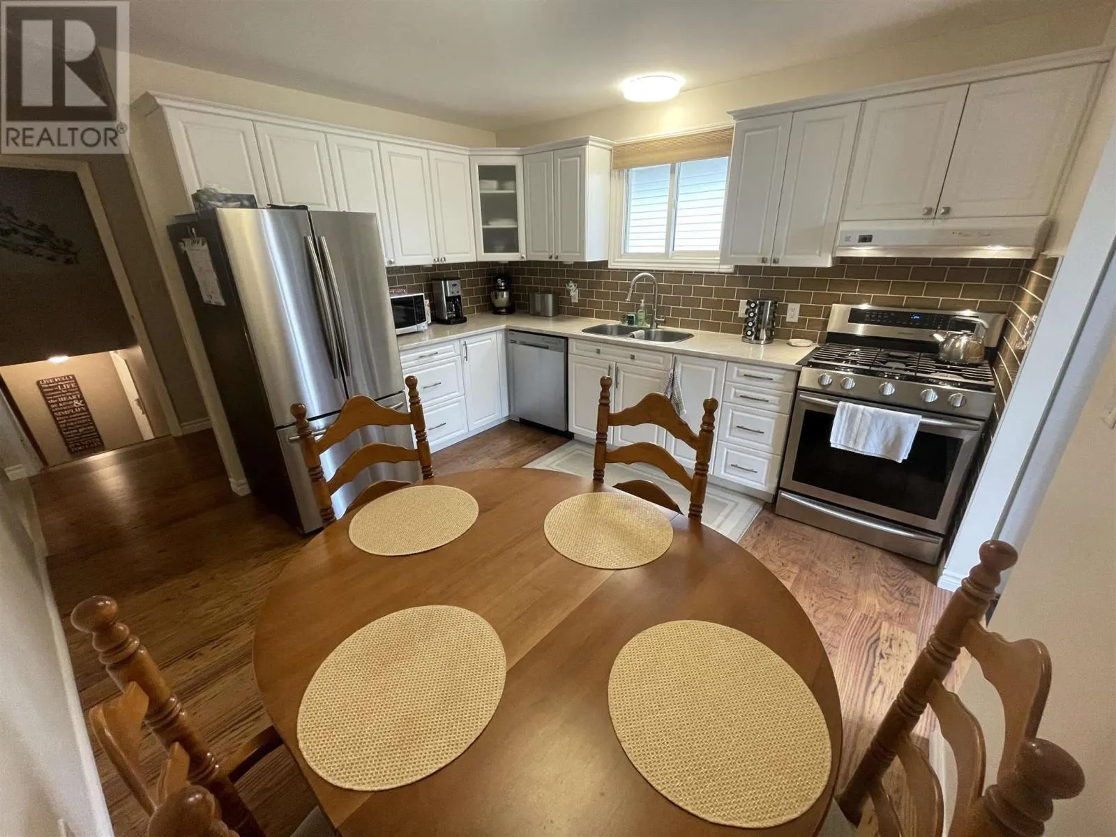 58 Stewart CRES