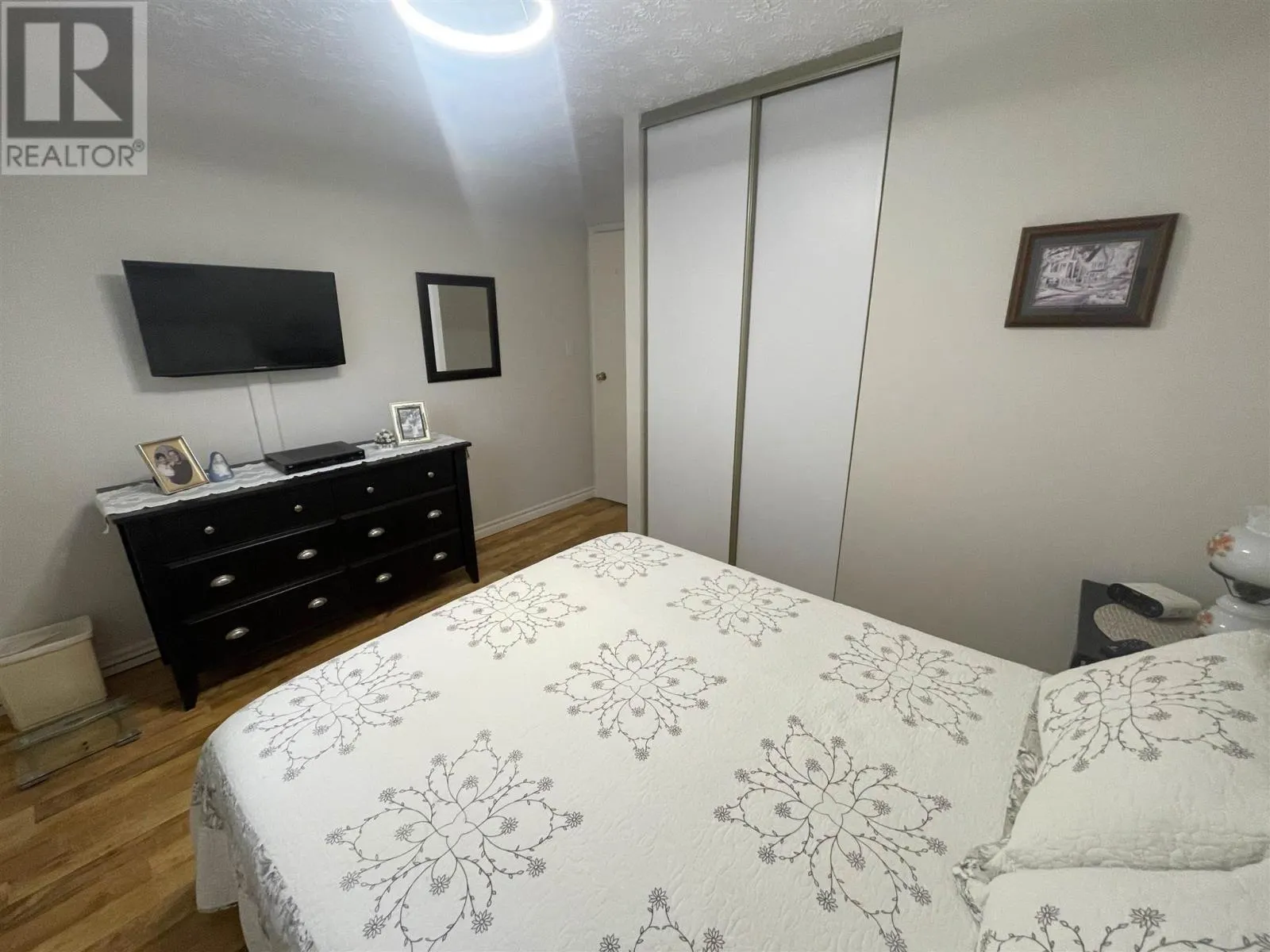 58 Stewart CRES