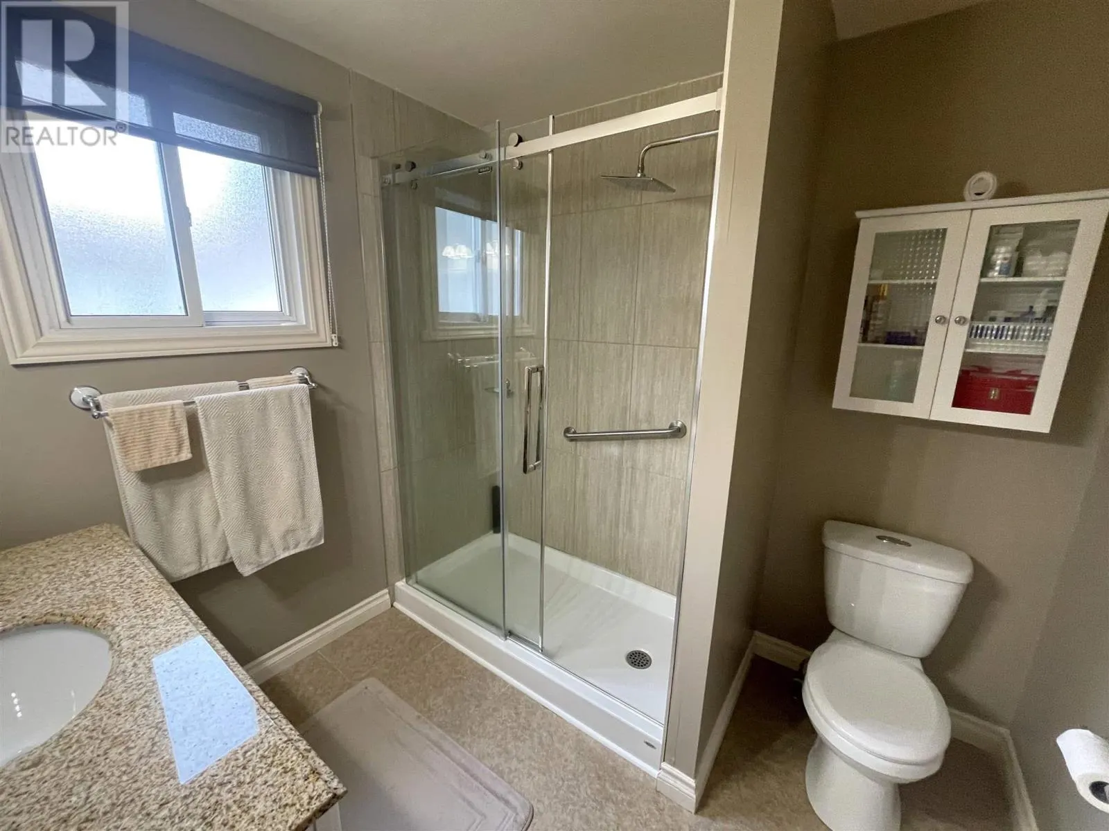 58 Stewart CRES