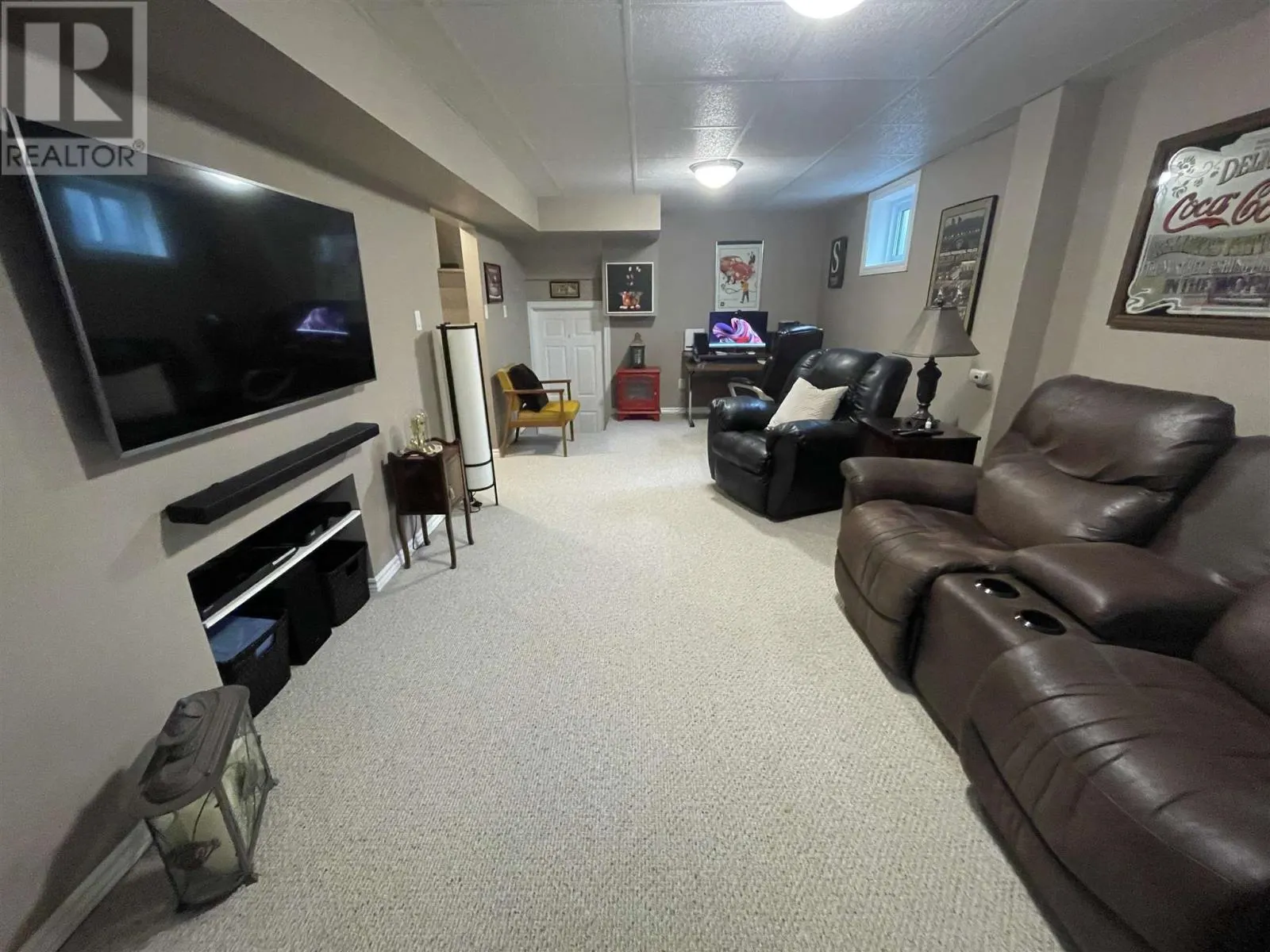 58 Stewart CRES