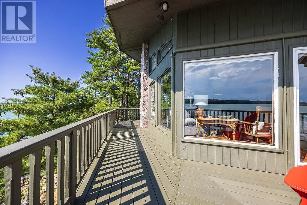 625 FINNS BAY RD