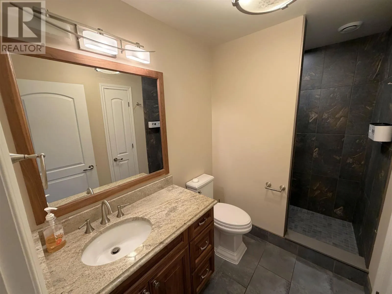 39 Blackwell RD