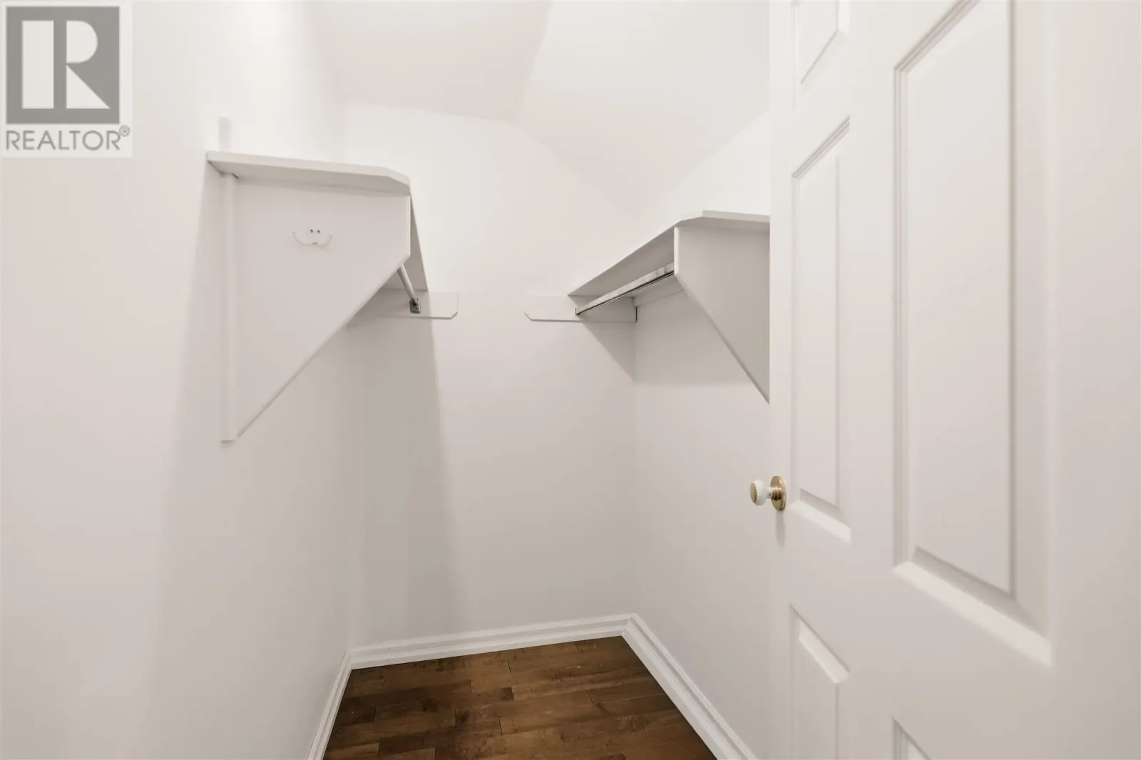 333 Sunnyside Beach RD