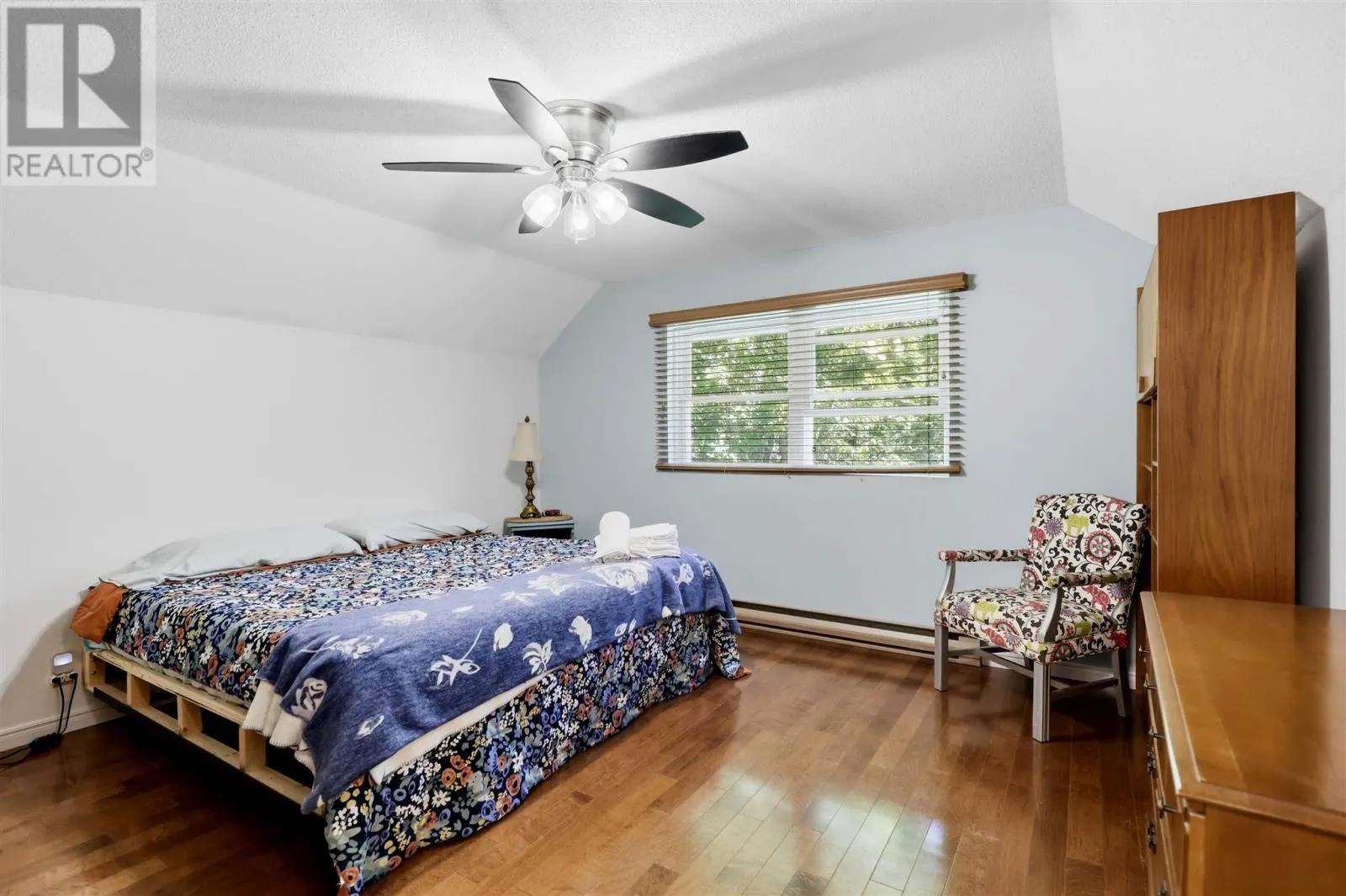 333 Sunnyside Beach RD