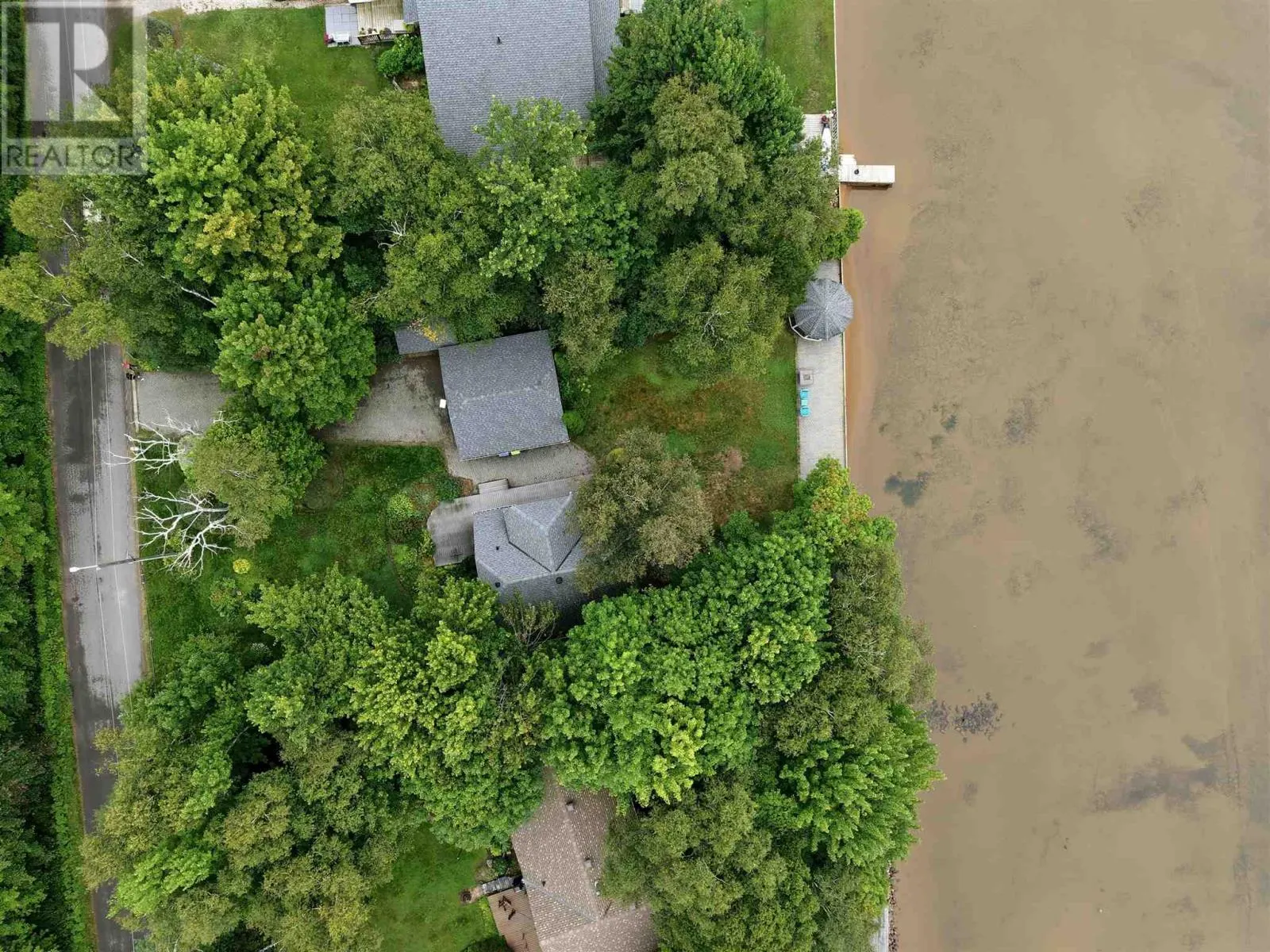 333 Sunnyside Beach RD