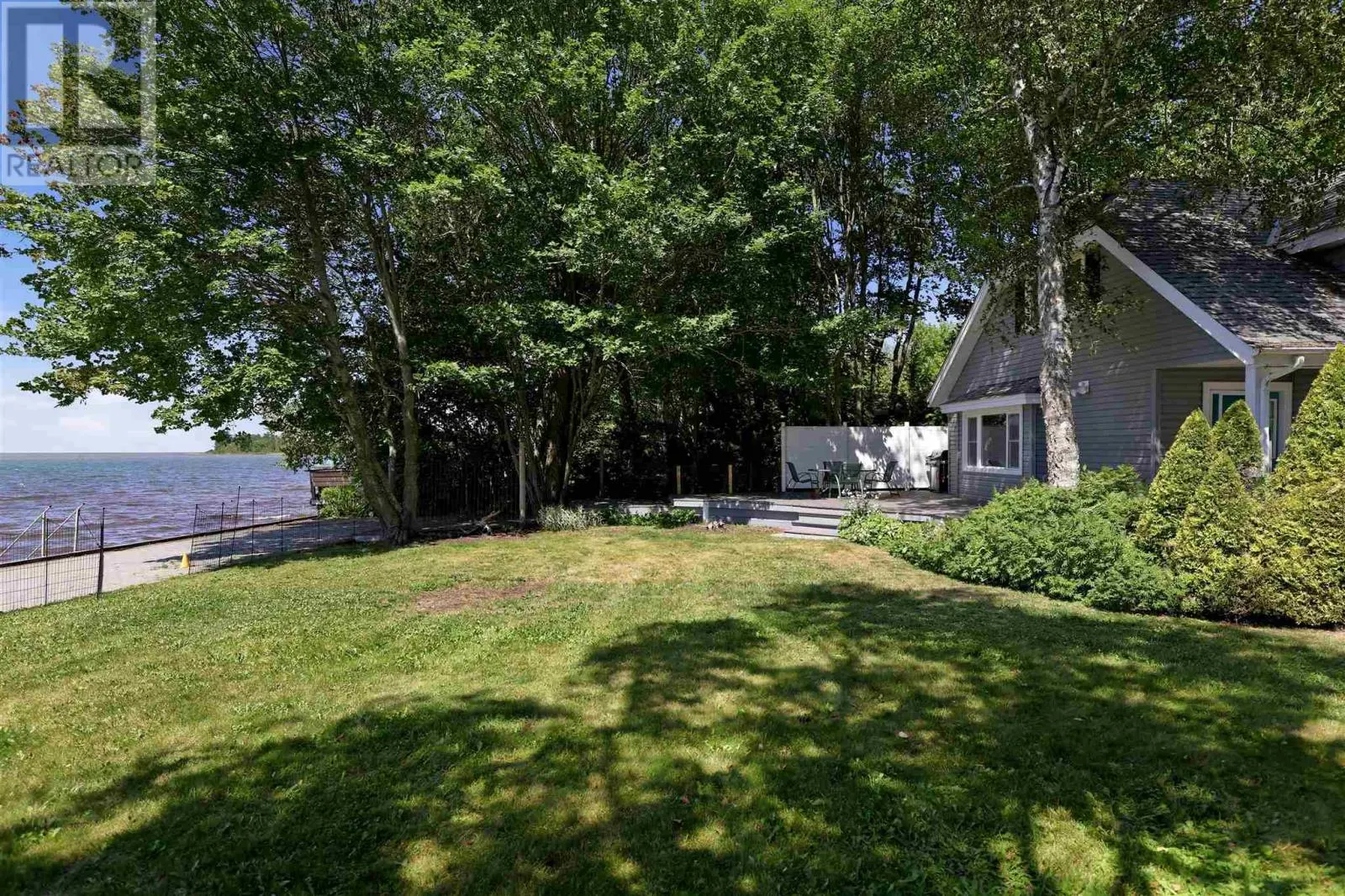 333 Sunnyside Beach RD