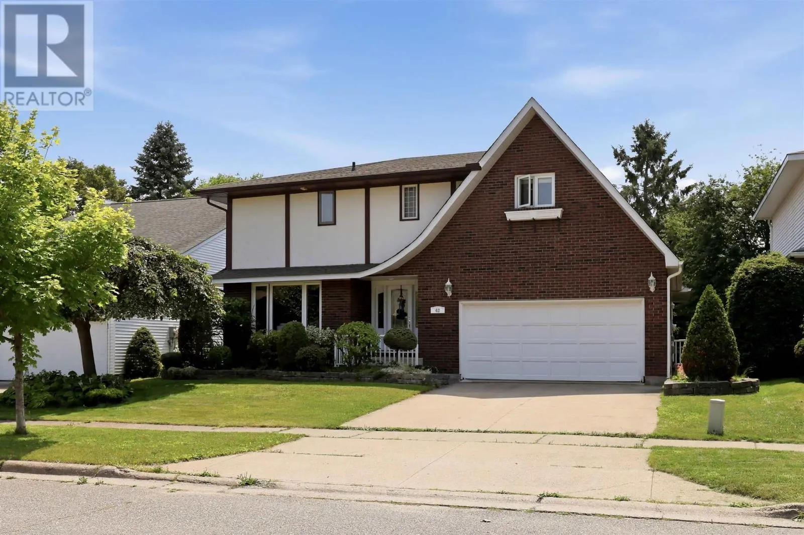 42 Caddy AVE