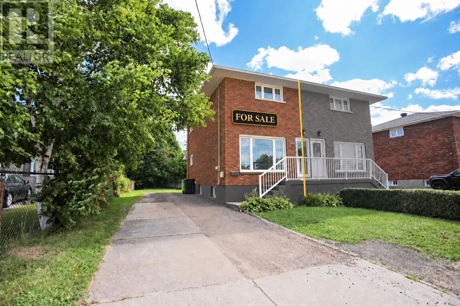 382 Farwell TER