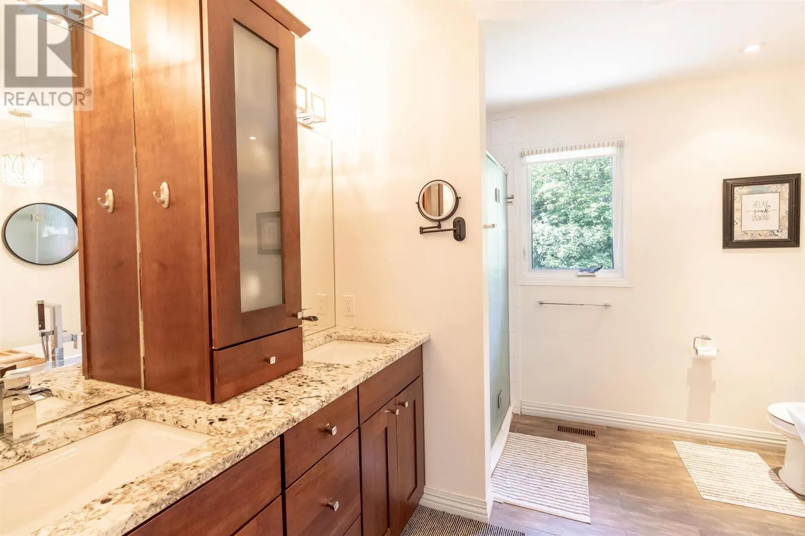 99 Westridge RD