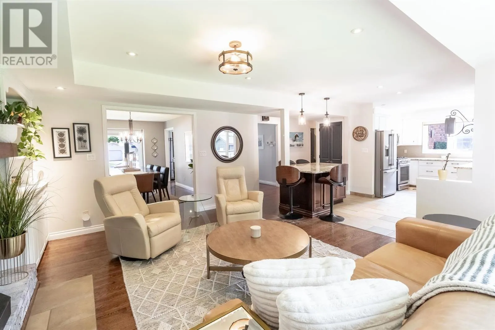 99 Westridge RD
