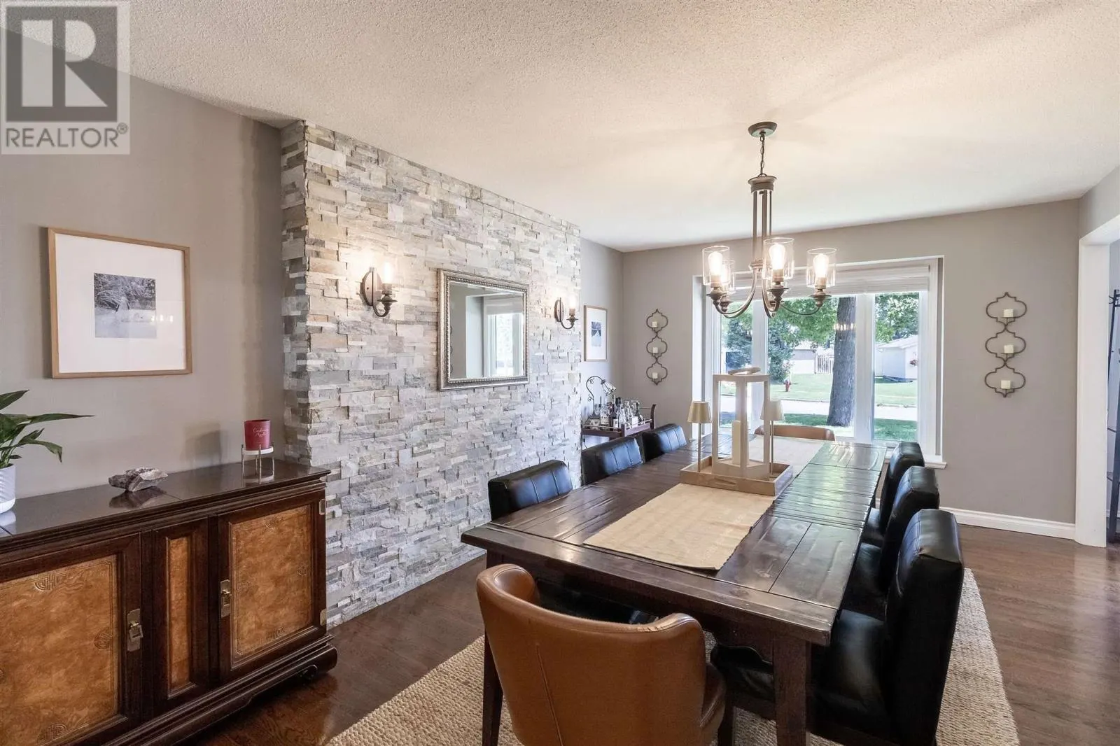 99 Westridge RD