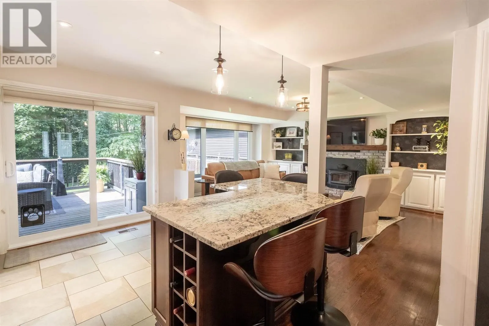 99 Westridge RD