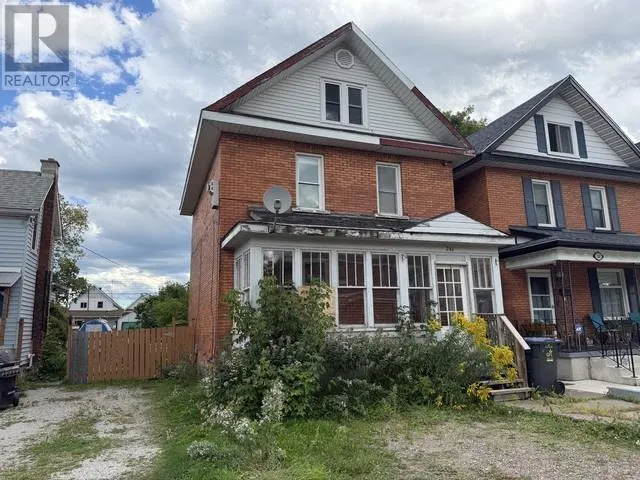 246 St James ST