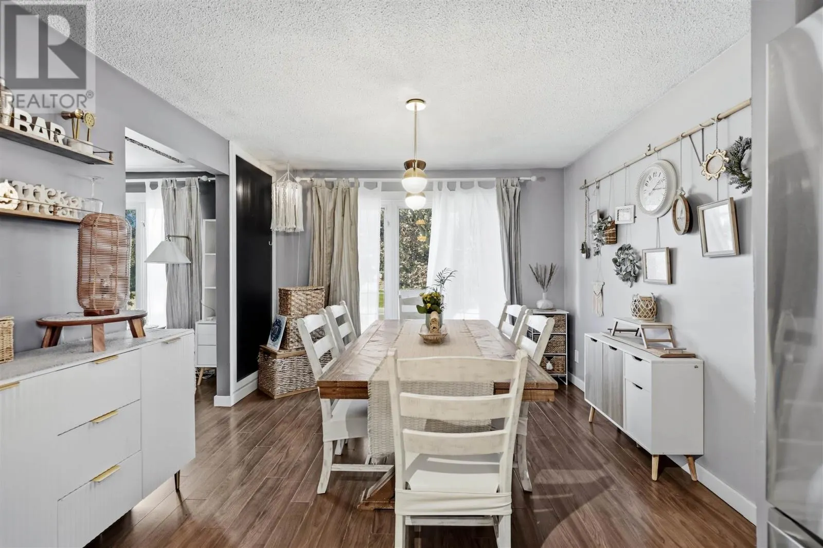 15 Sutton PL
