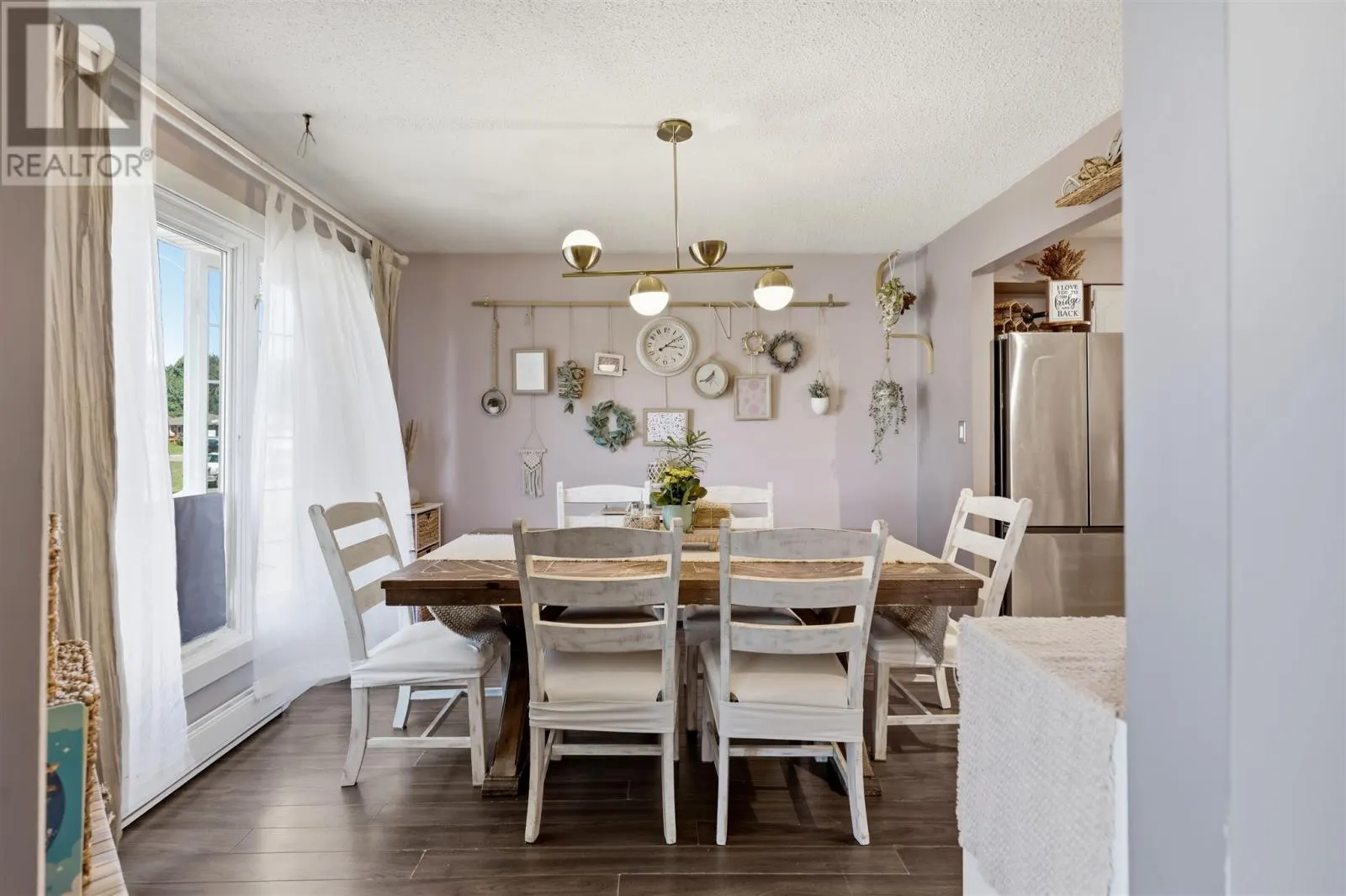 15 Sutton PL