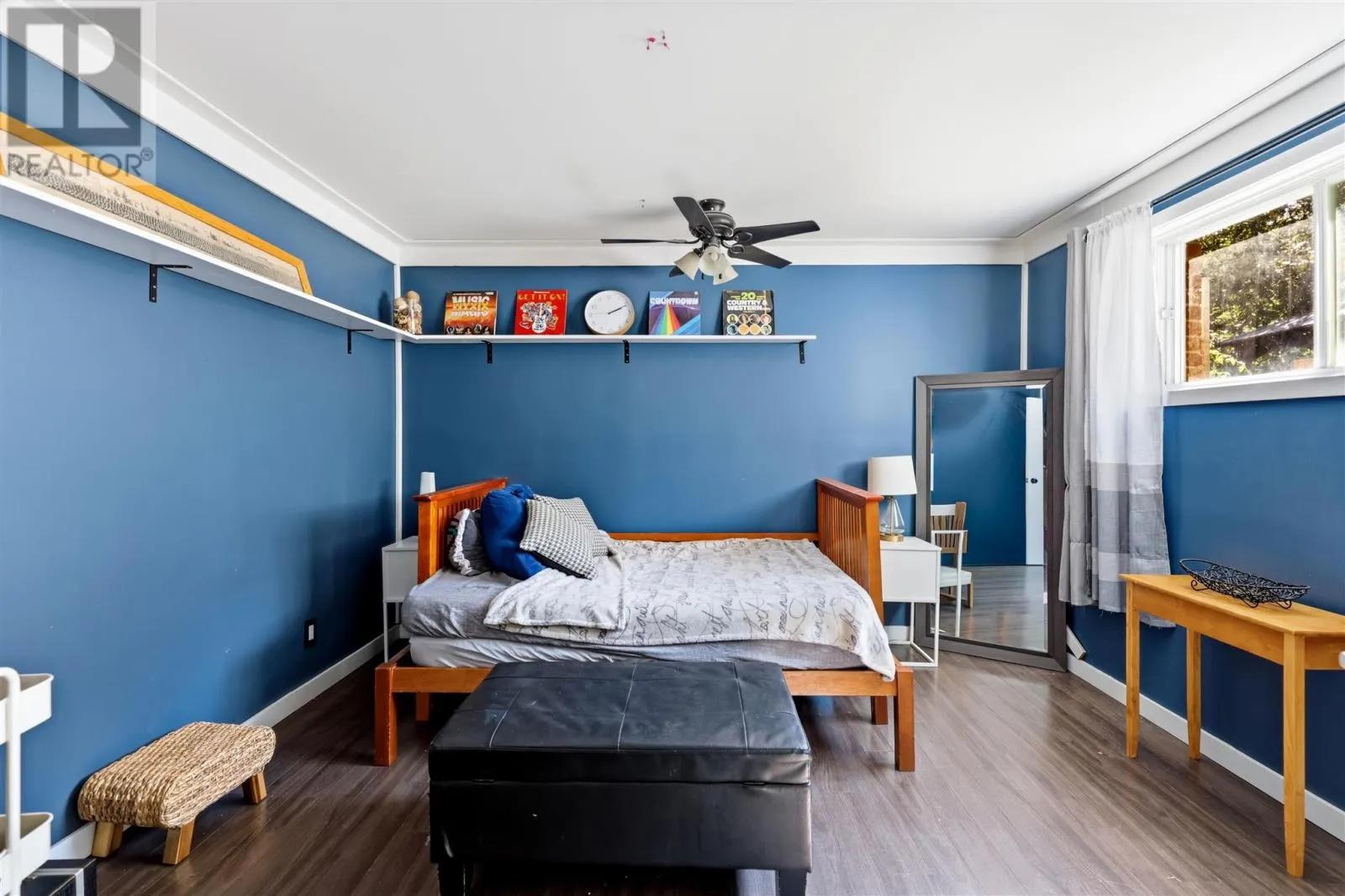 15 Sutton PL