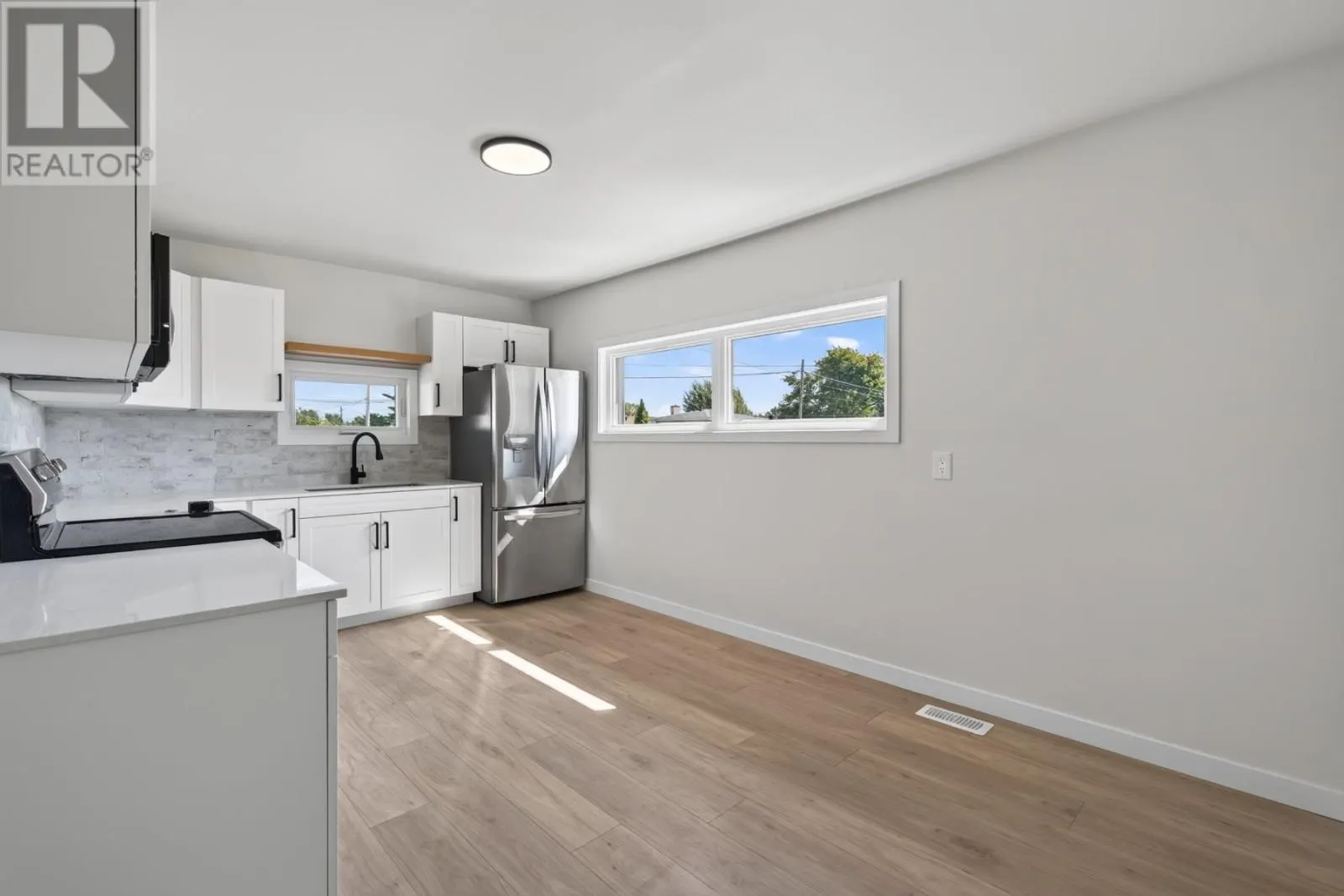 262 Kingsford RD