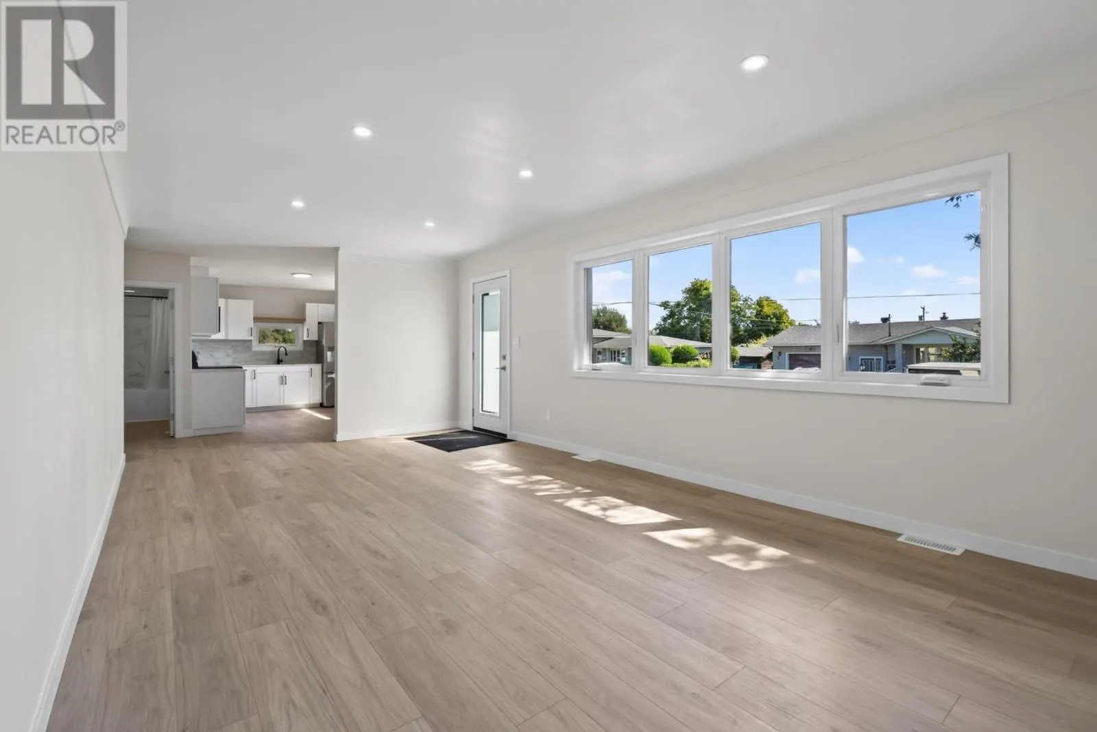 262 Kingsford RD
