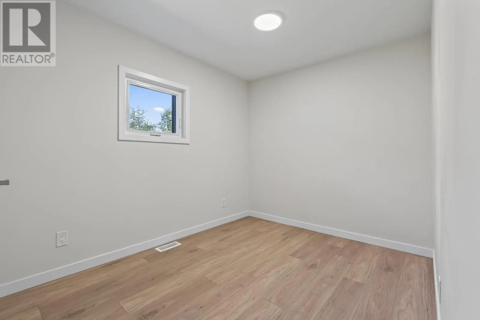 262 Kingsford RD